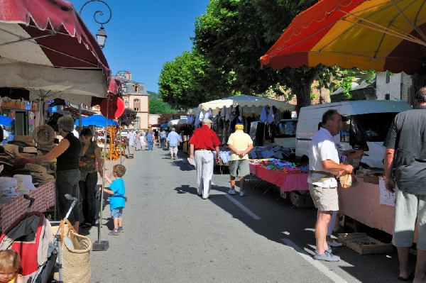 Marché de Marcillac Vallon